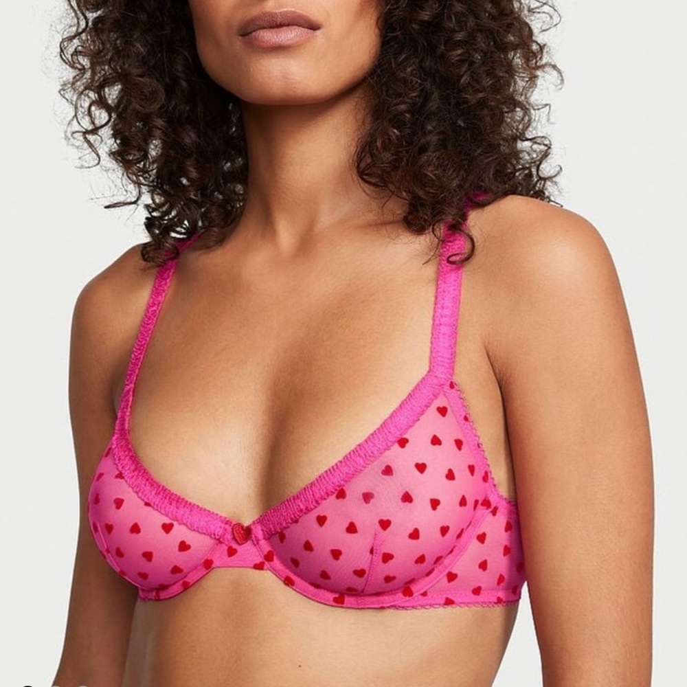 Victoria's Secret Tease Forever Pink Heart Unlined Demi Bra - Size 38DDD